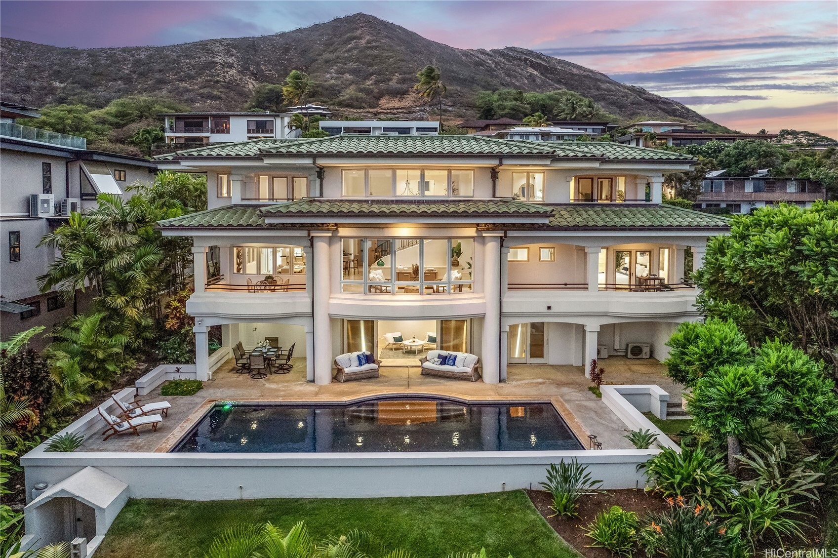 3857 Poka Street  Honolulu HI 96816 photo