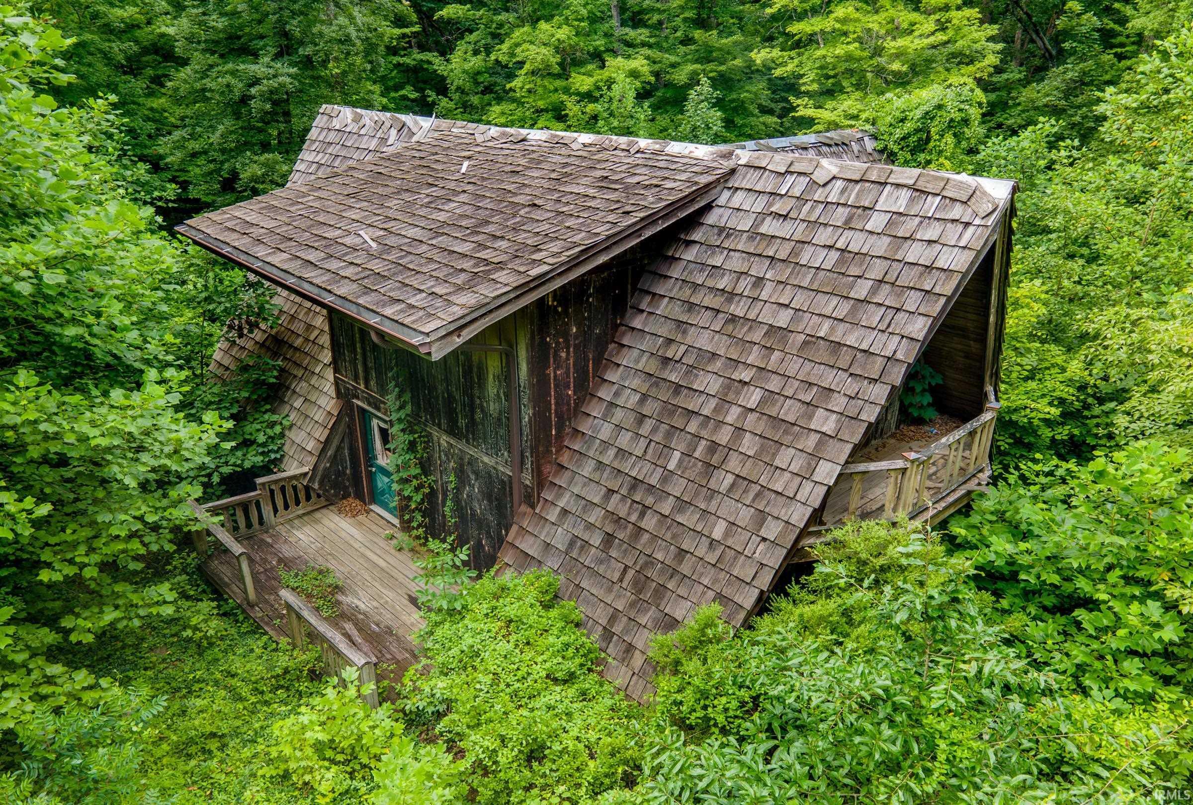 Property Photo: 4445 Seib Road IN 47720