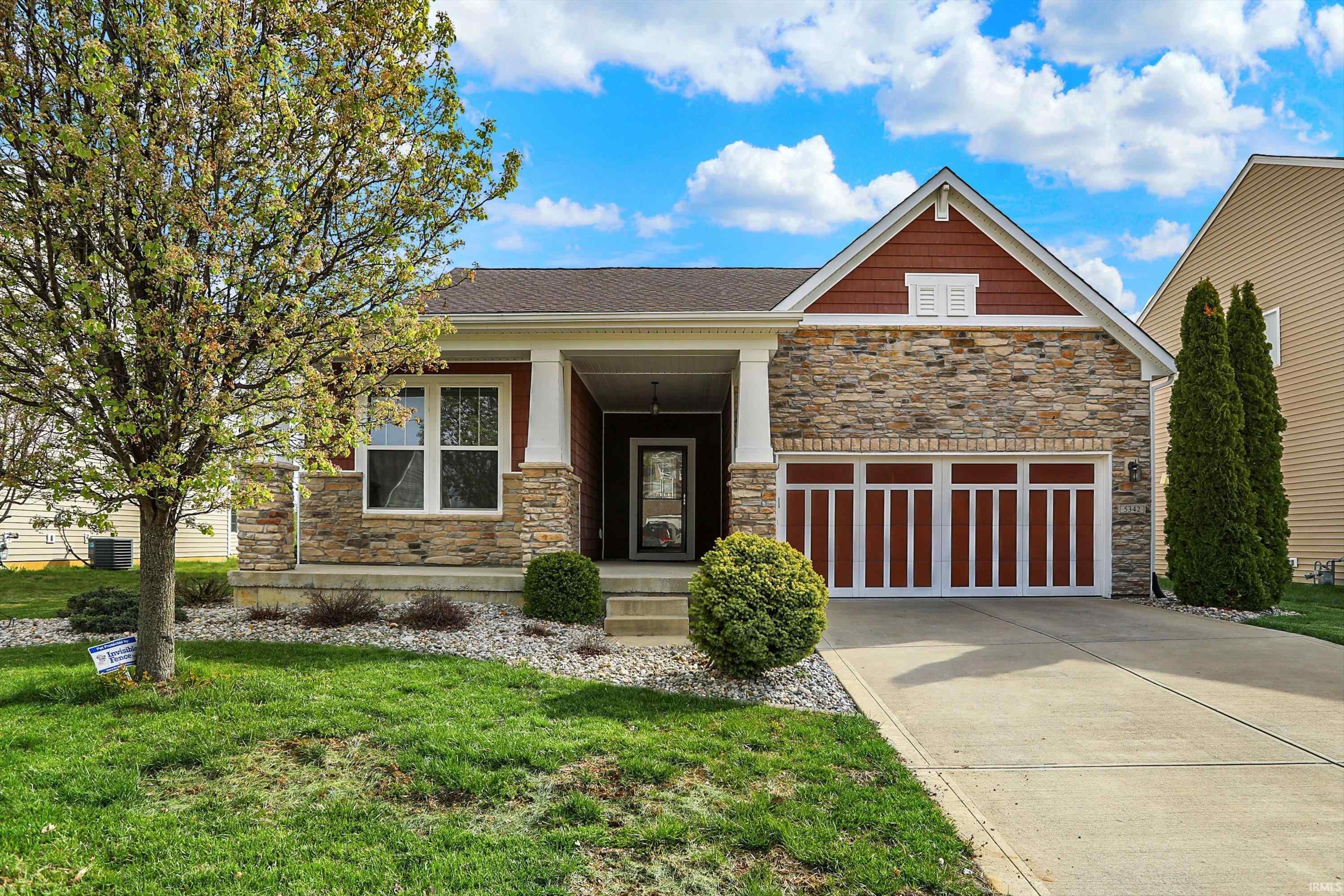 5342 W Stonewood Drive  Bloomington IN 47404 photo