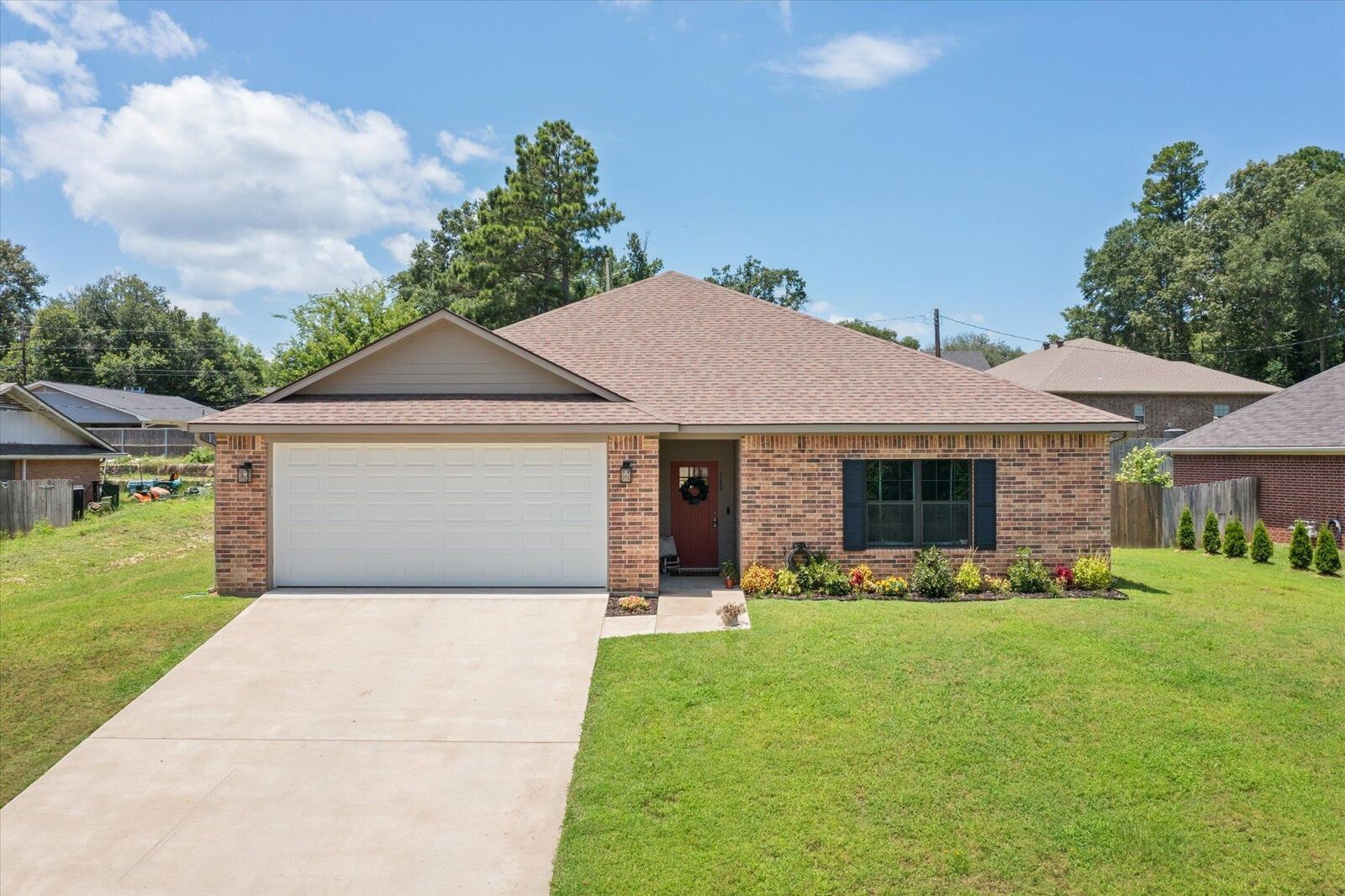 Property Photo:  169 Hollybrook Street  TX 75644 