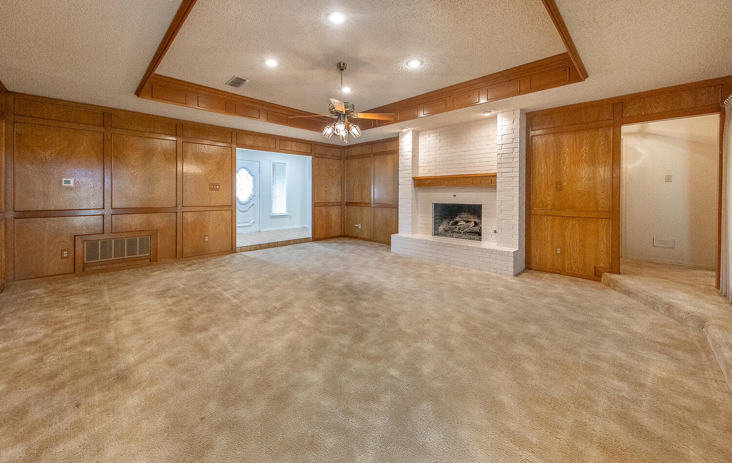 Property Photo: 4207 87th Street TX 79423