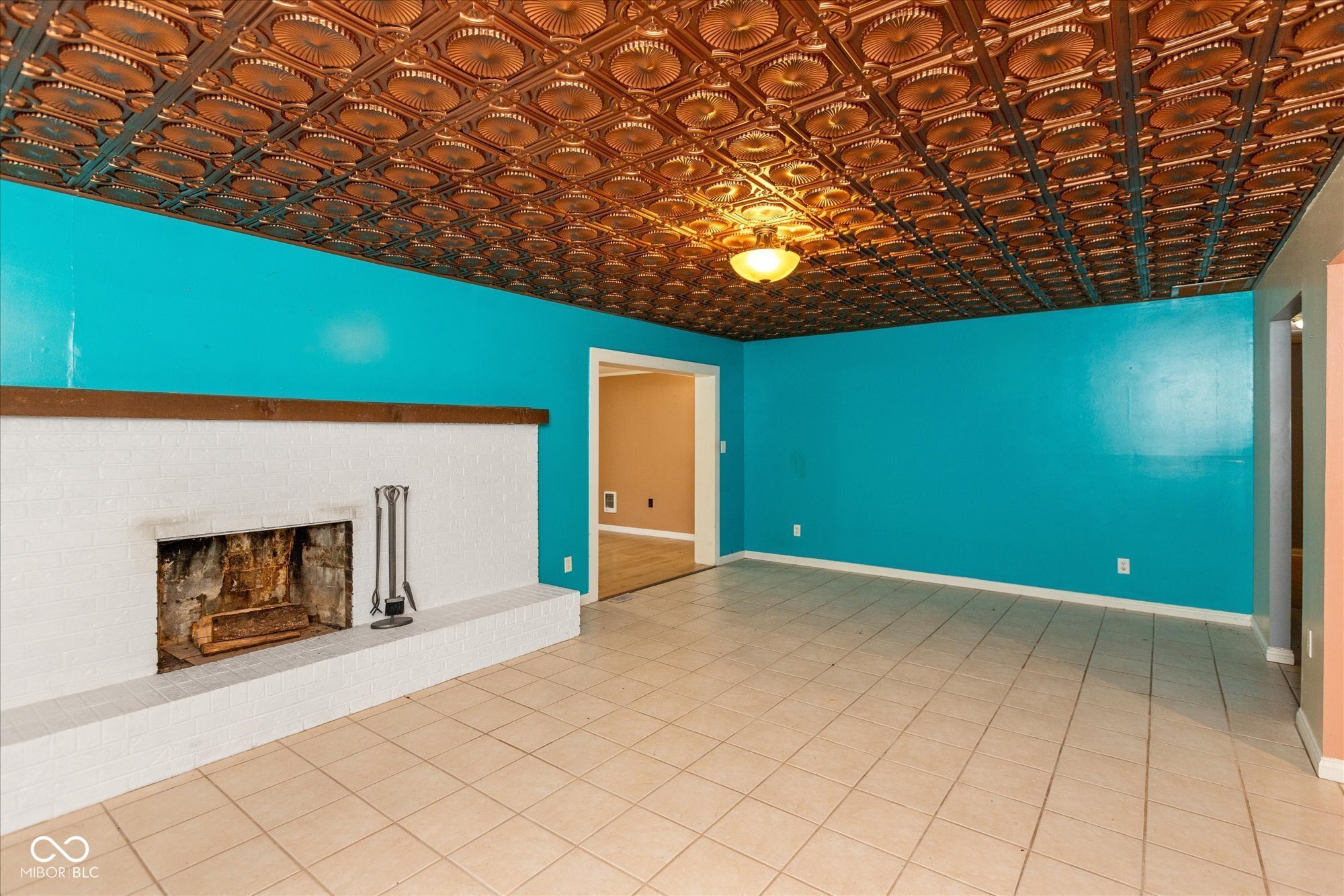 Property Photo: 3830 Pineview Lane IN 46142