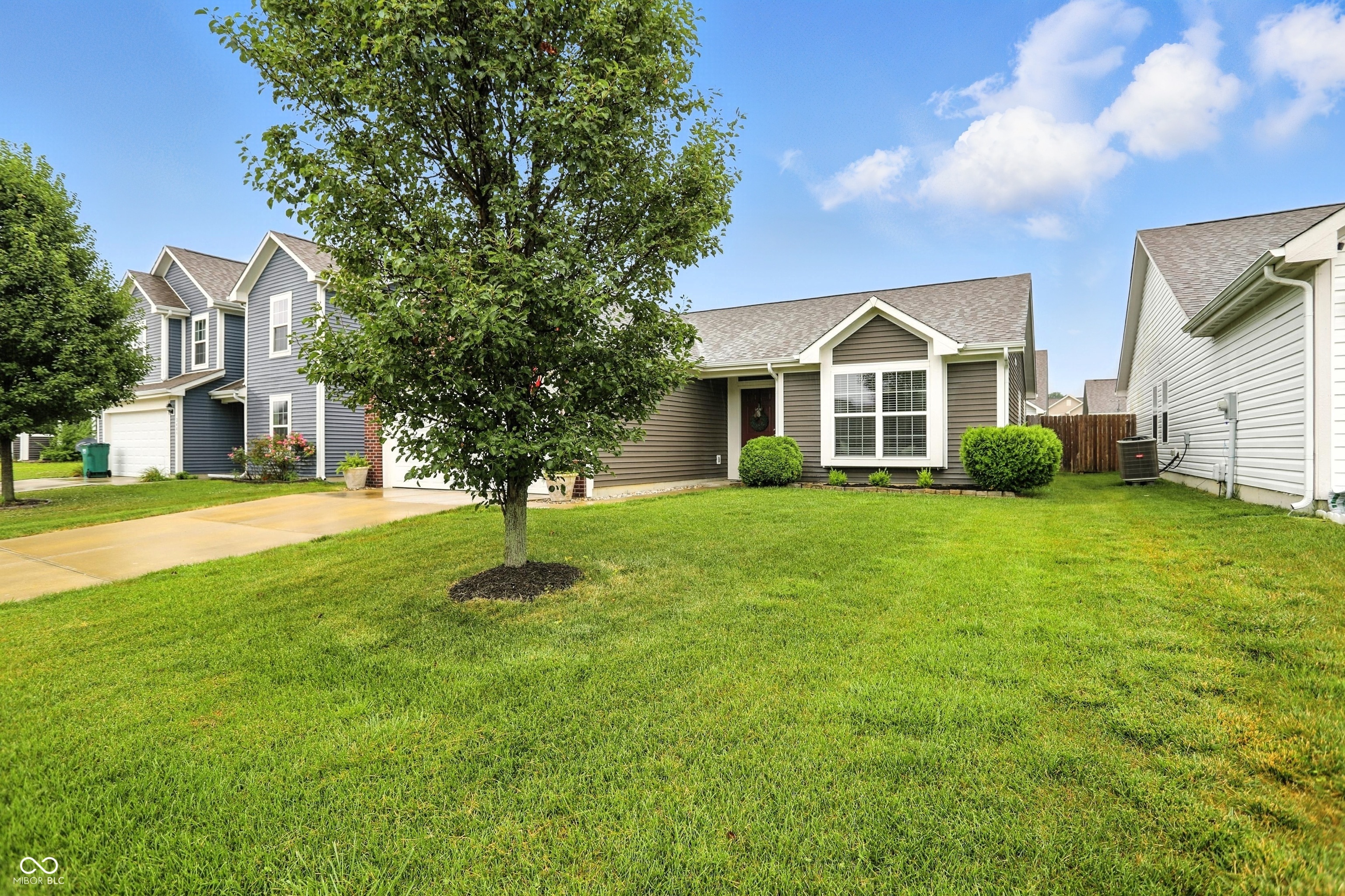 Property Photo: 2477 Bristol Drive IN 46131