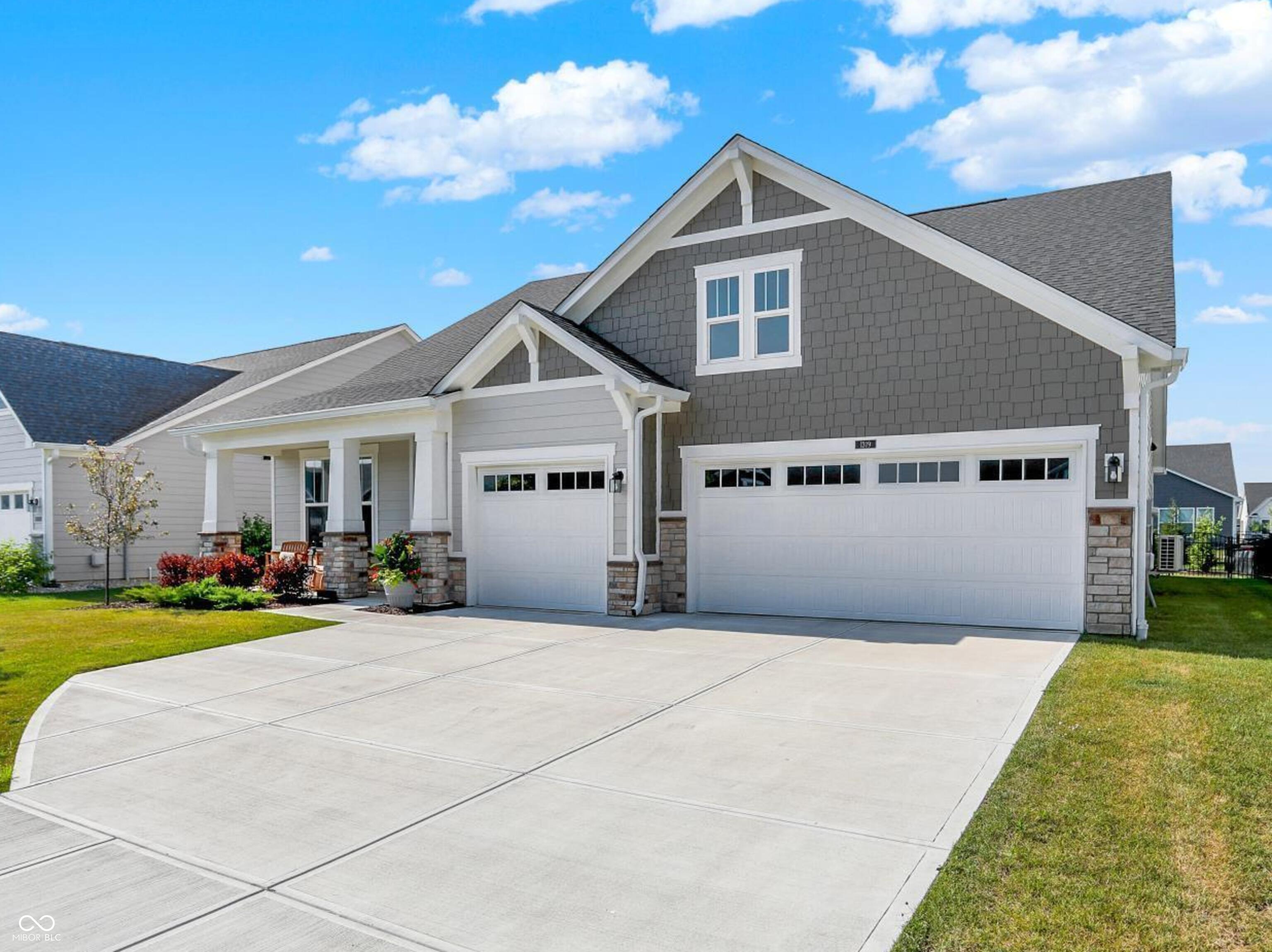 Property Photo: 1319 Petit Verdot Drive IN 46074