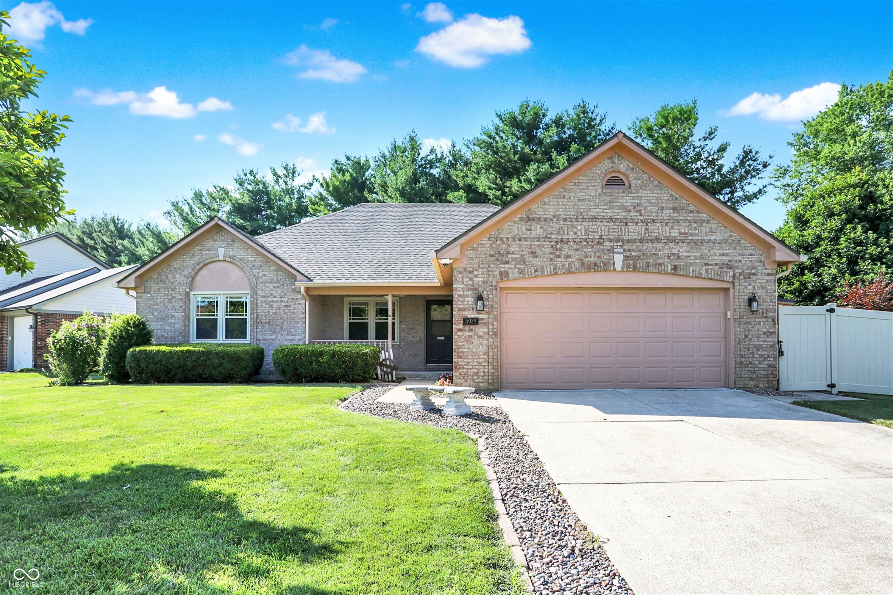 6059 Buck Boulevard  Indianapolis IN 46237 photo