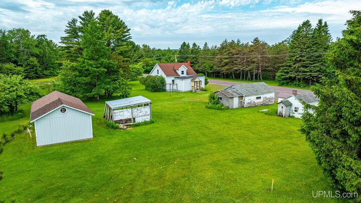 Property Photo: 49650 N Bootjack Road MI 49945