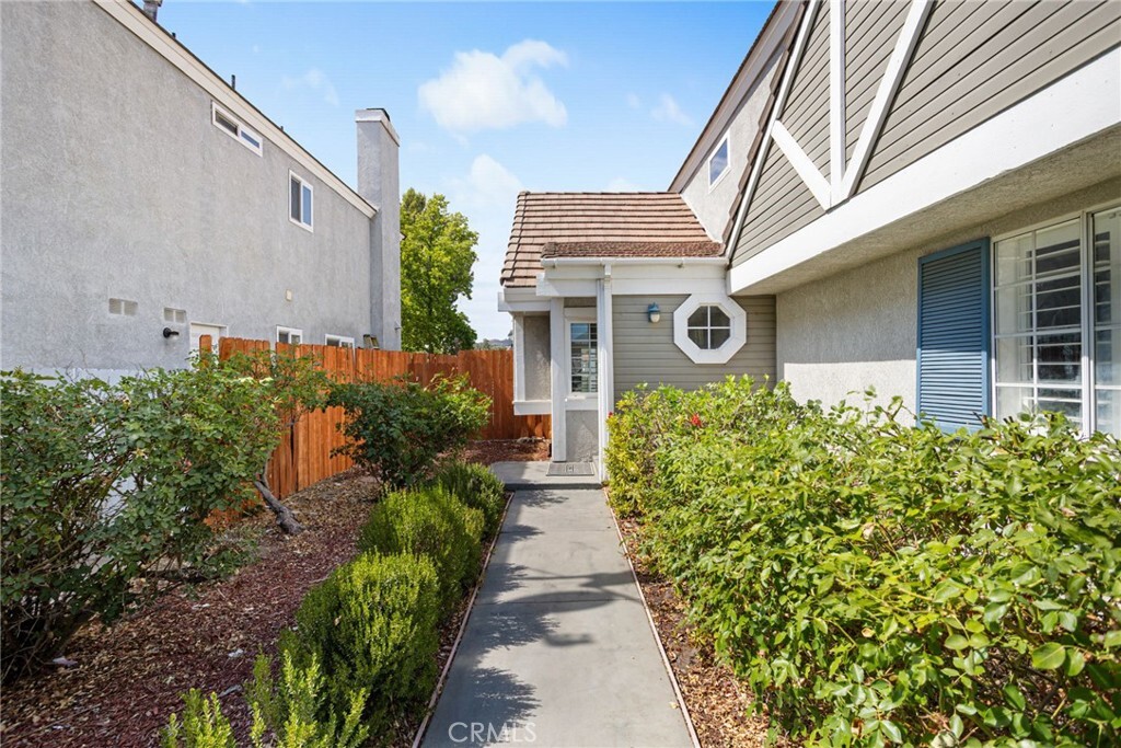 Property Photo: 23753 Five Tribes Trail CA 92562