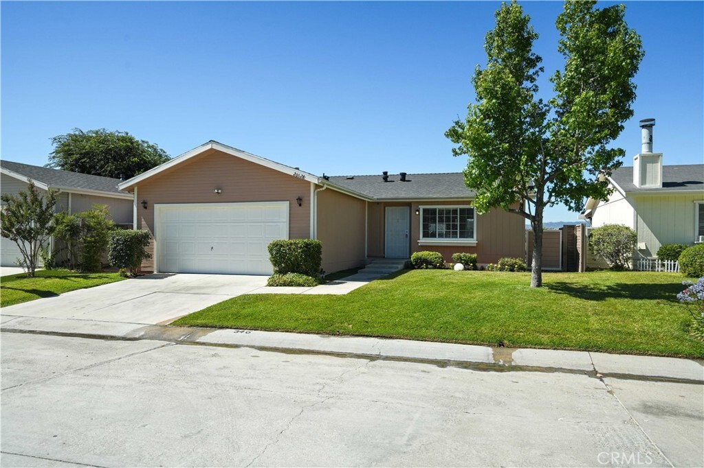 Property Photo: 20128 Shadow Island Drive CA 91351