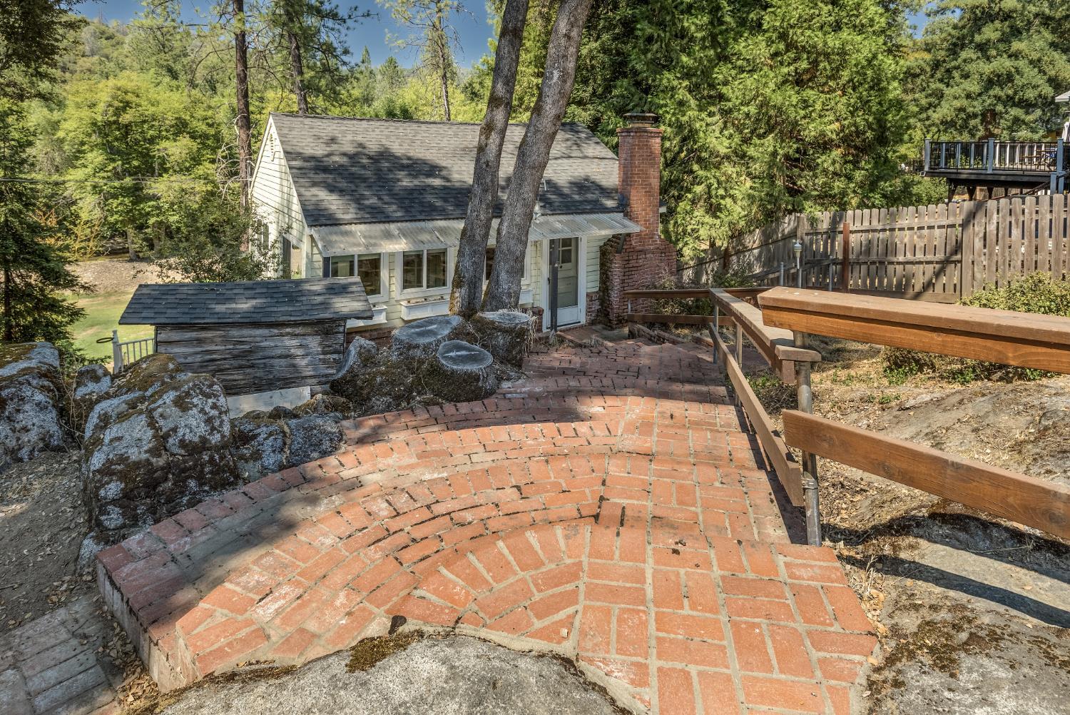 Property Photo:  5743 Stream Way  CA 95684 