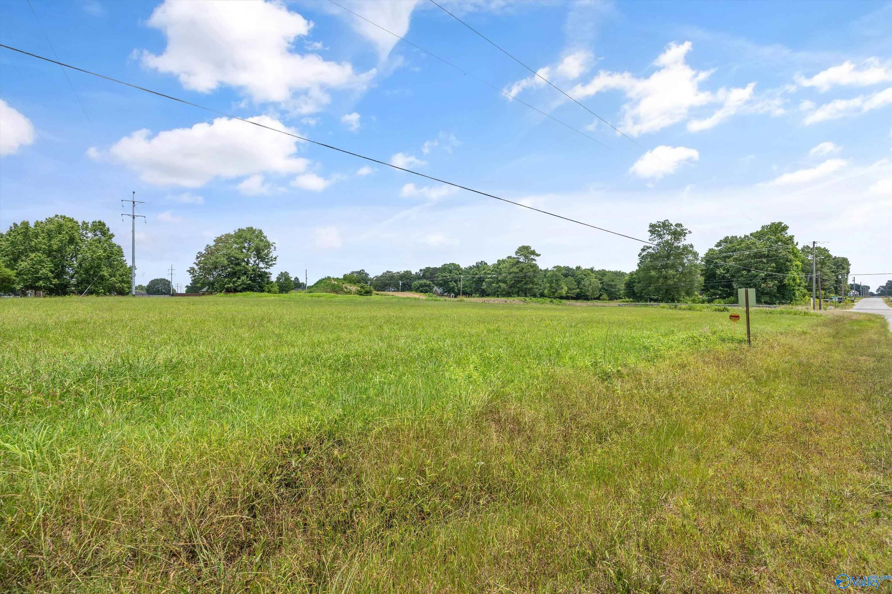 Property Photo:  Tract 2 1.54 Ac Mooresville Road  AL 35613 