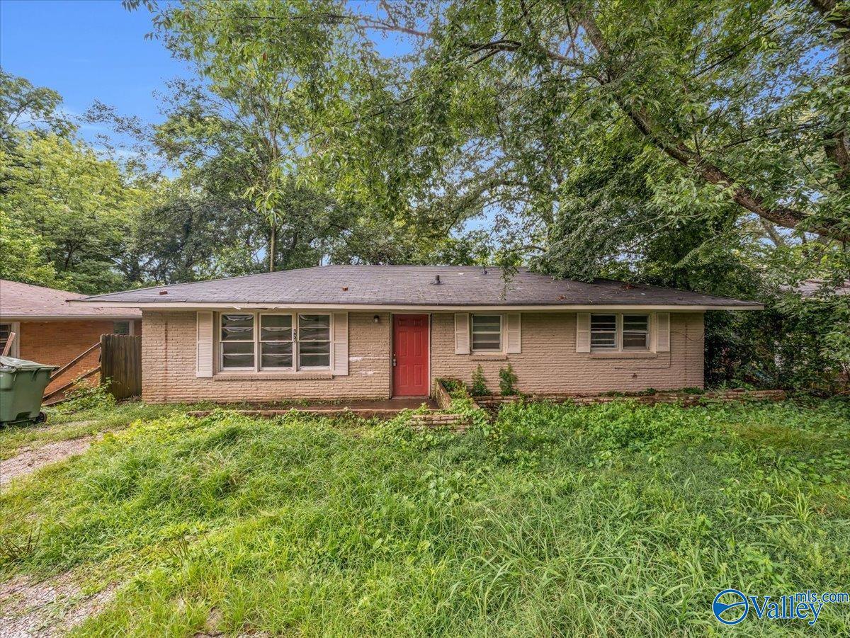 425 S South Plymouth Road NW  Huntsville AL 35811 photo