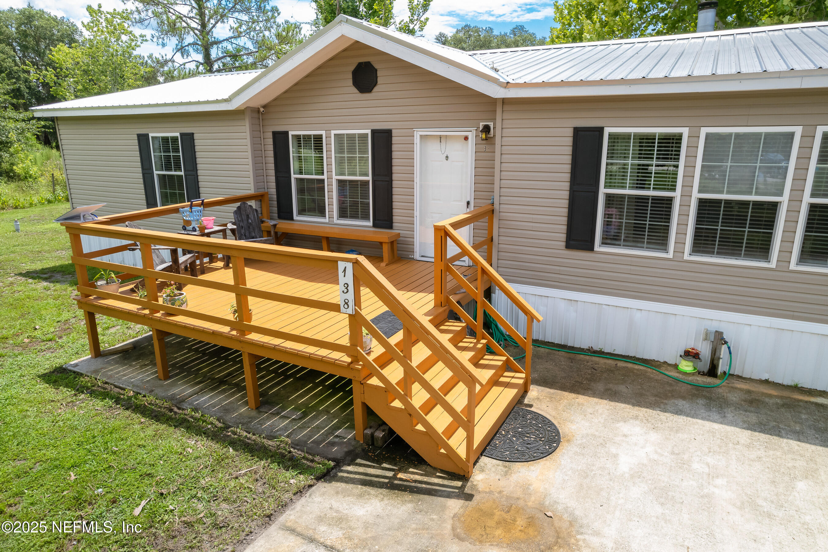 Property Photo: 138 El Prado Court FL 32177