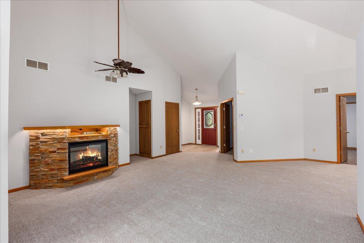 Property Photo: 2228 White Pine Court WI 54016