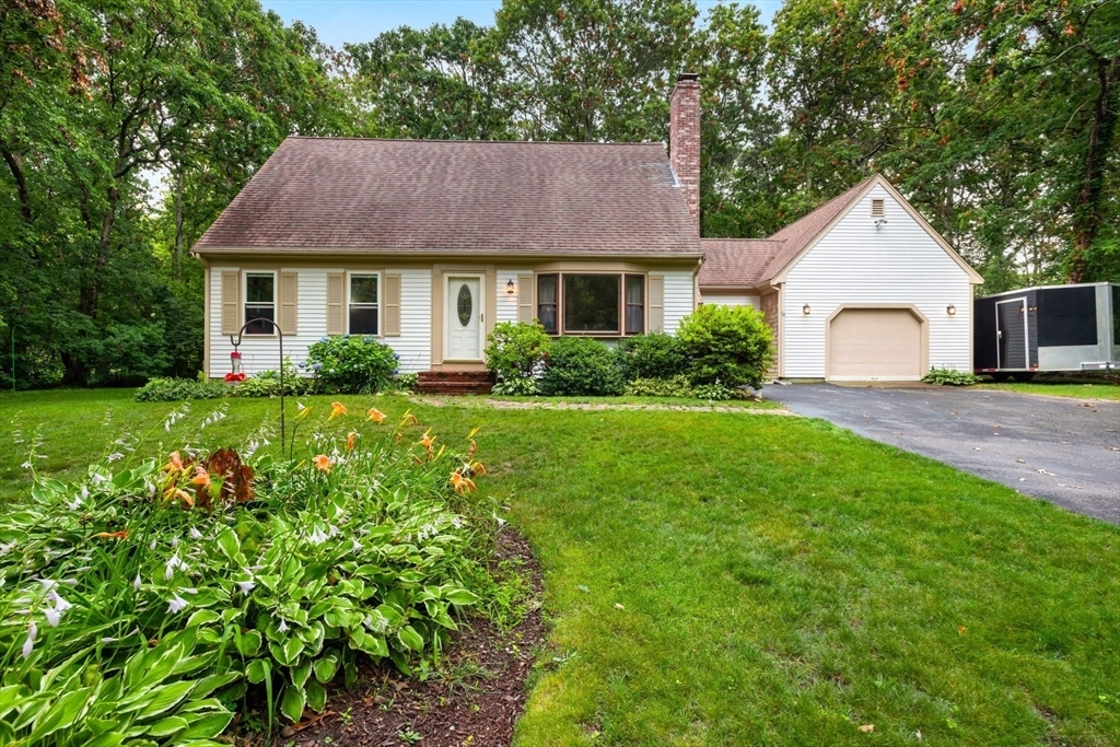 10 Little Acorn Ln  Sandwich MA 02644 photo