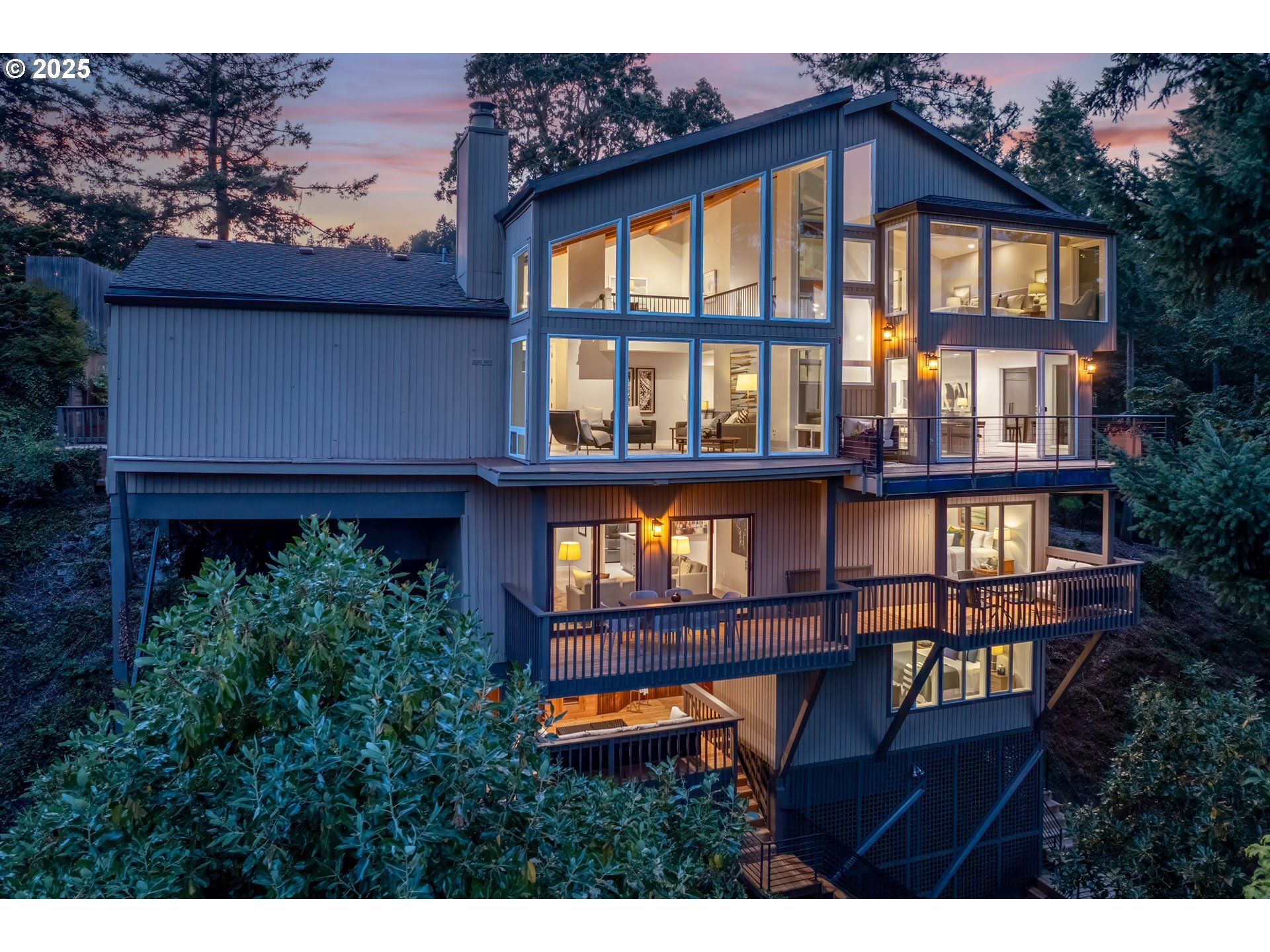 15400 Diamond Head Rd  Lake Oswego OR 97034 photo