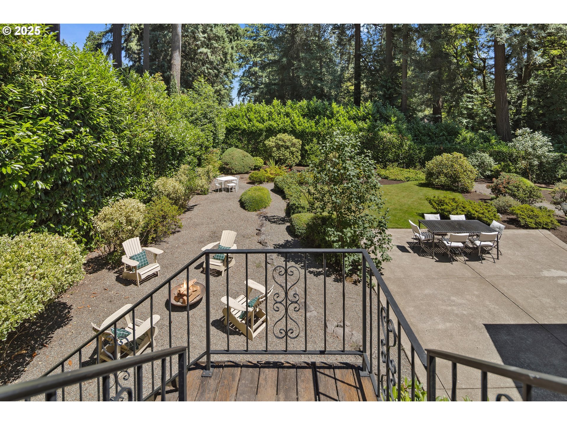Property Photo: 1333 S Palatine Hill Rd OR 97219