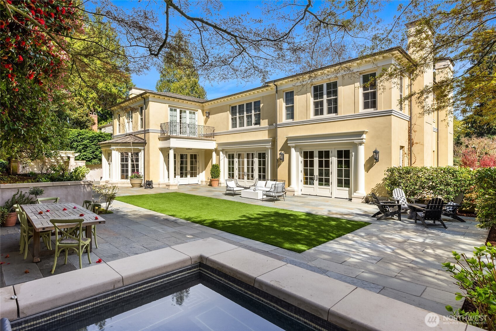Property Photo: 2001 Broadmoor Drive E WA 98112