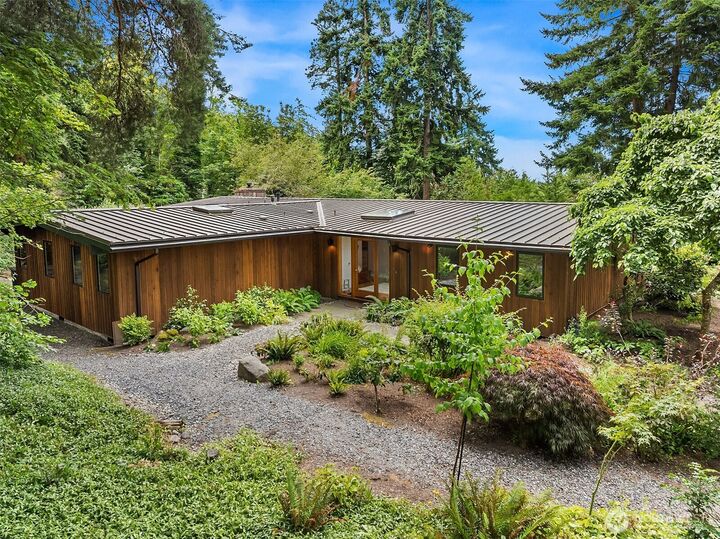 13633 SE 1st Street  Bellevue WA 98005 photo
