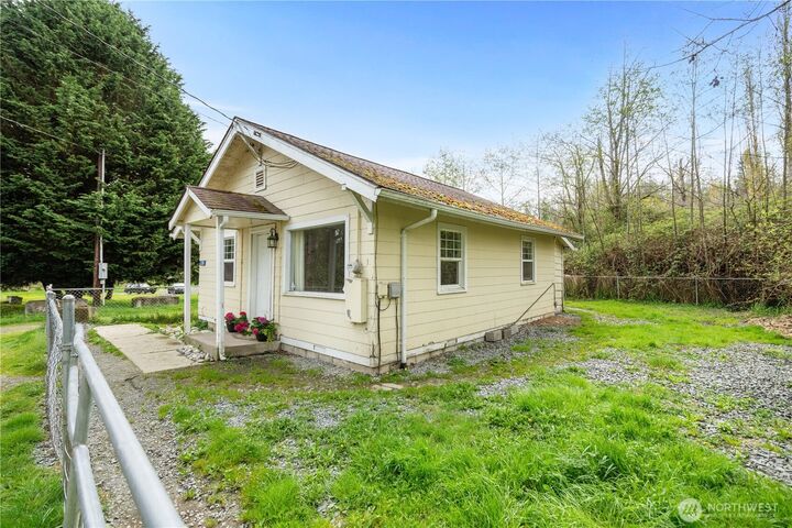 Property Photo:  23186  Mud Lake Road  WA 98273 