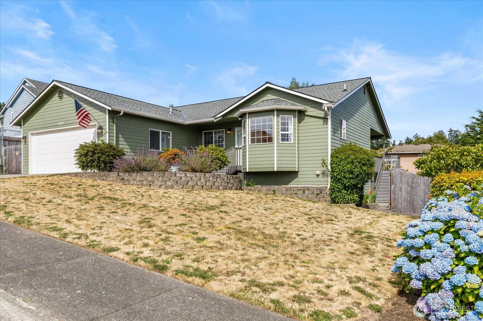 434 SW Stroops Drive  Oak Harbor WA 98277 photo