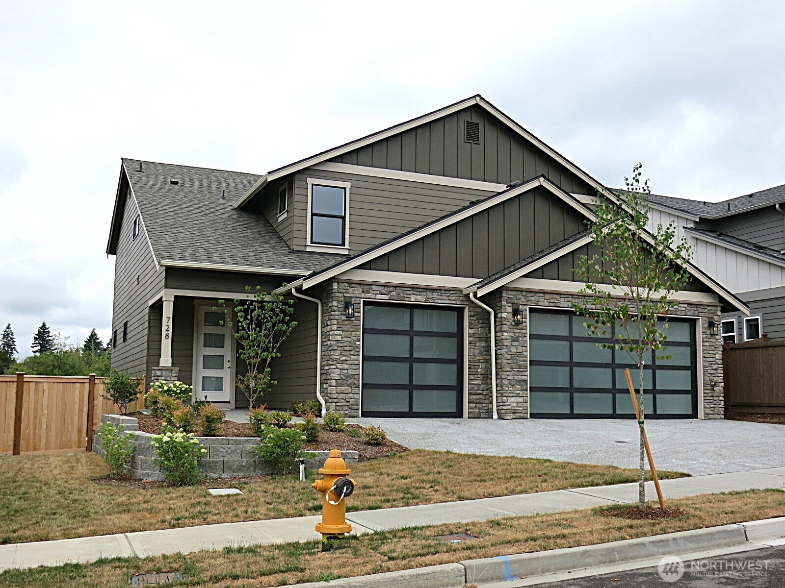 Property Photo: 728 Covington (Lot 6) Avenue WA 98290