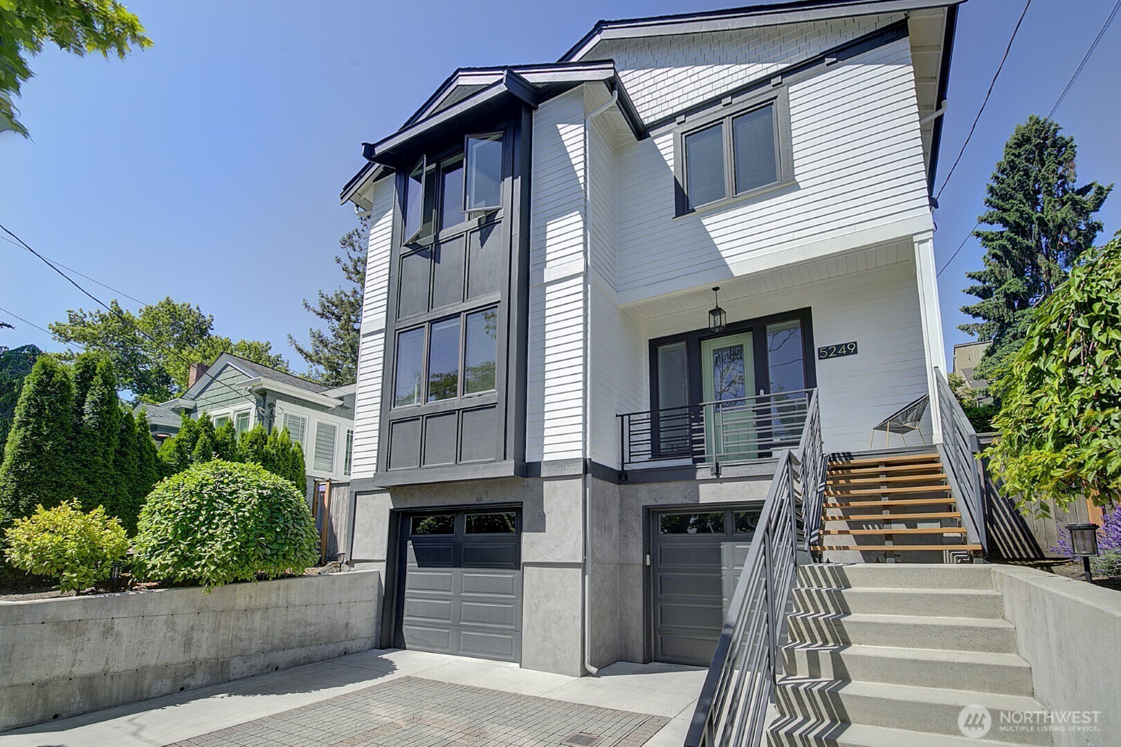 Property Photo: 5249 36th Avenue NE WA 98105