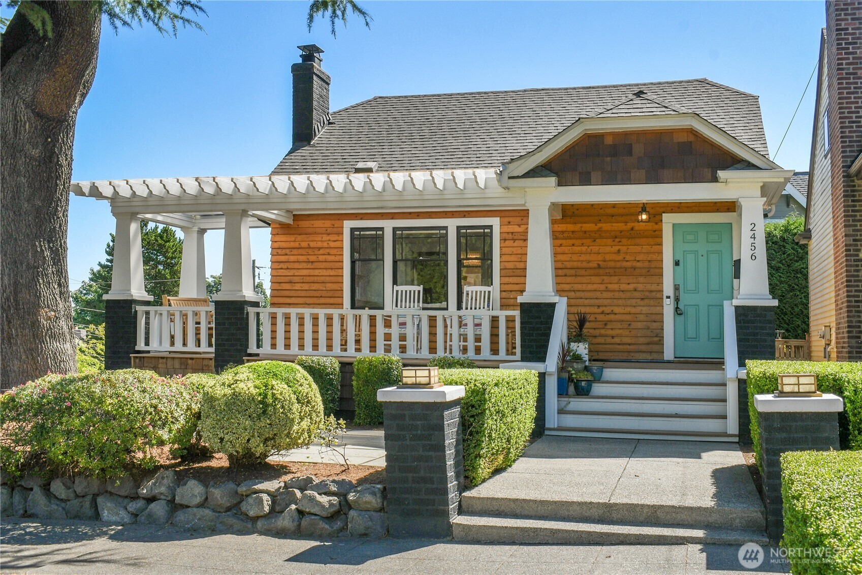 2456  4th Avenue W  Seattle WA 98119 photo