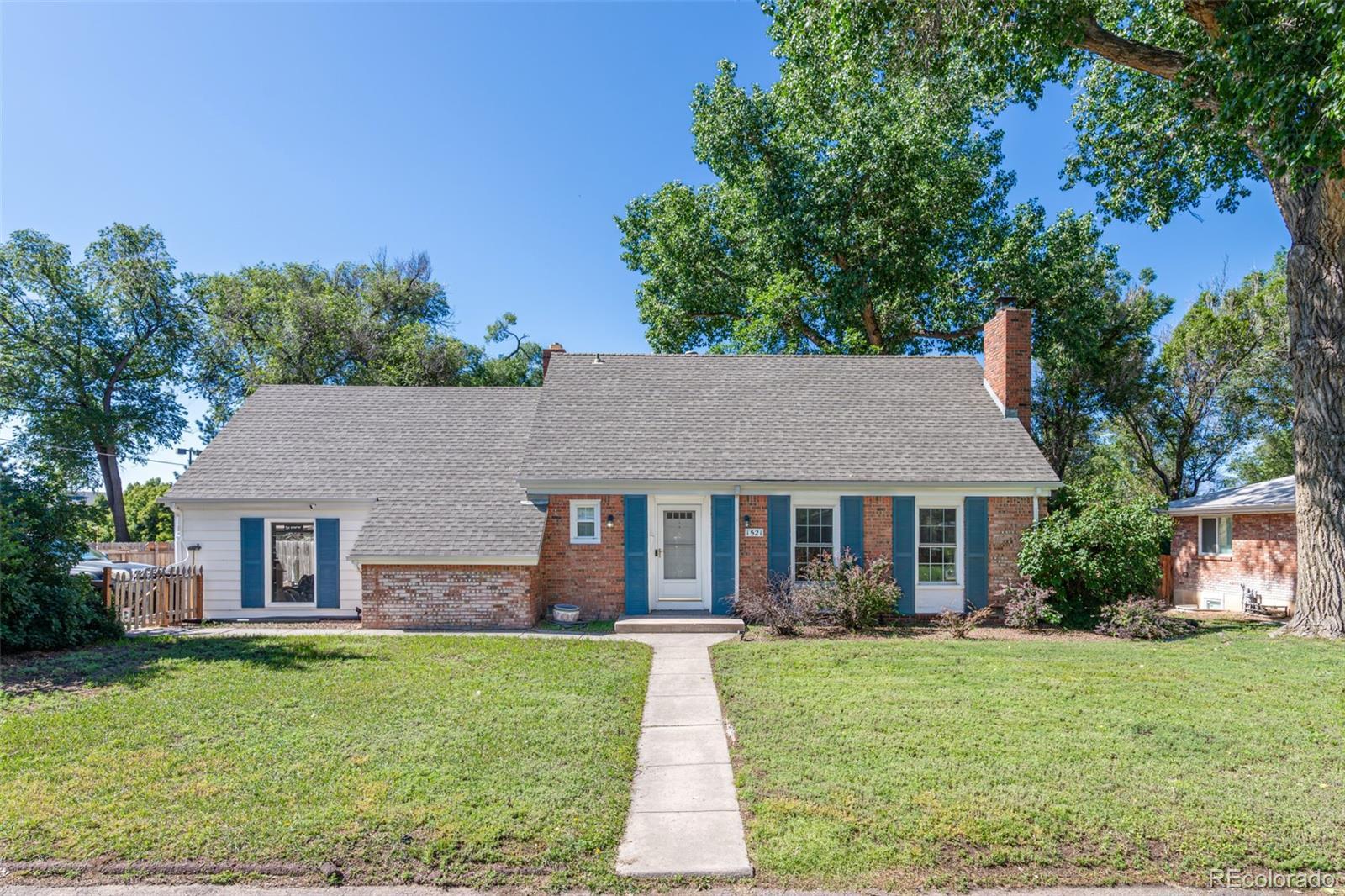 Property Photo:  1521 Columbine Boulevard  CO 80907 