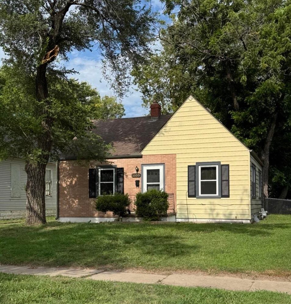 Property Photo: 1533 S Kansas Ave KS 67211