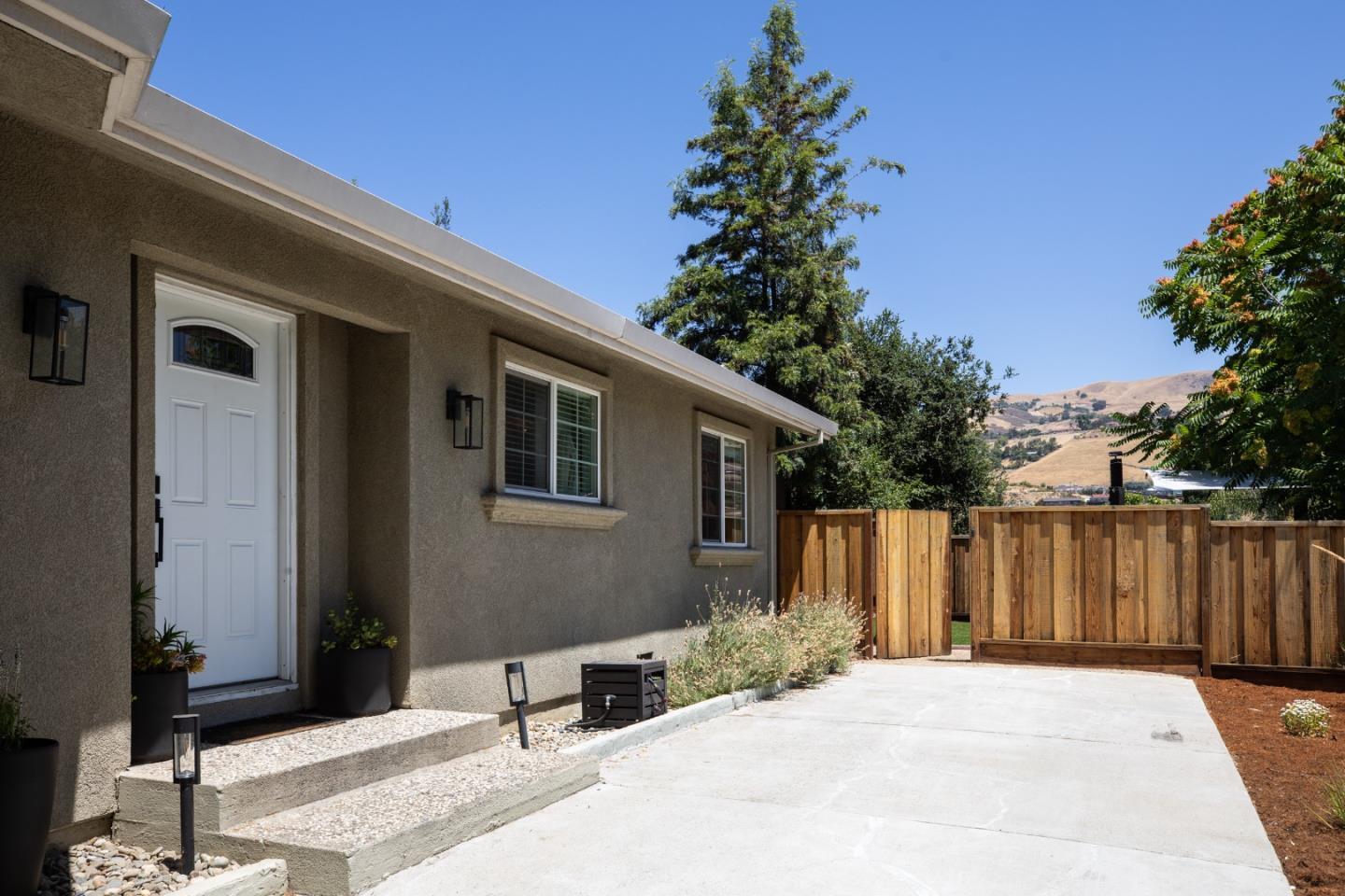 Property Photo:  3527 Story Road  CA 95127 
