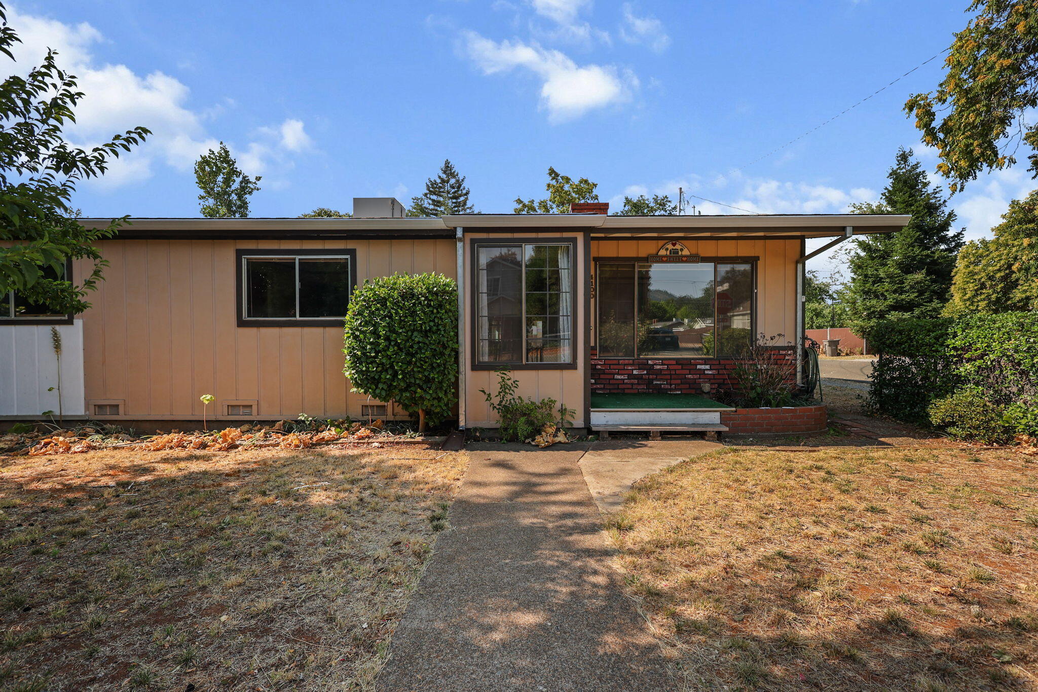 Property Photo: 4100 Fort Peck Street CA 96019