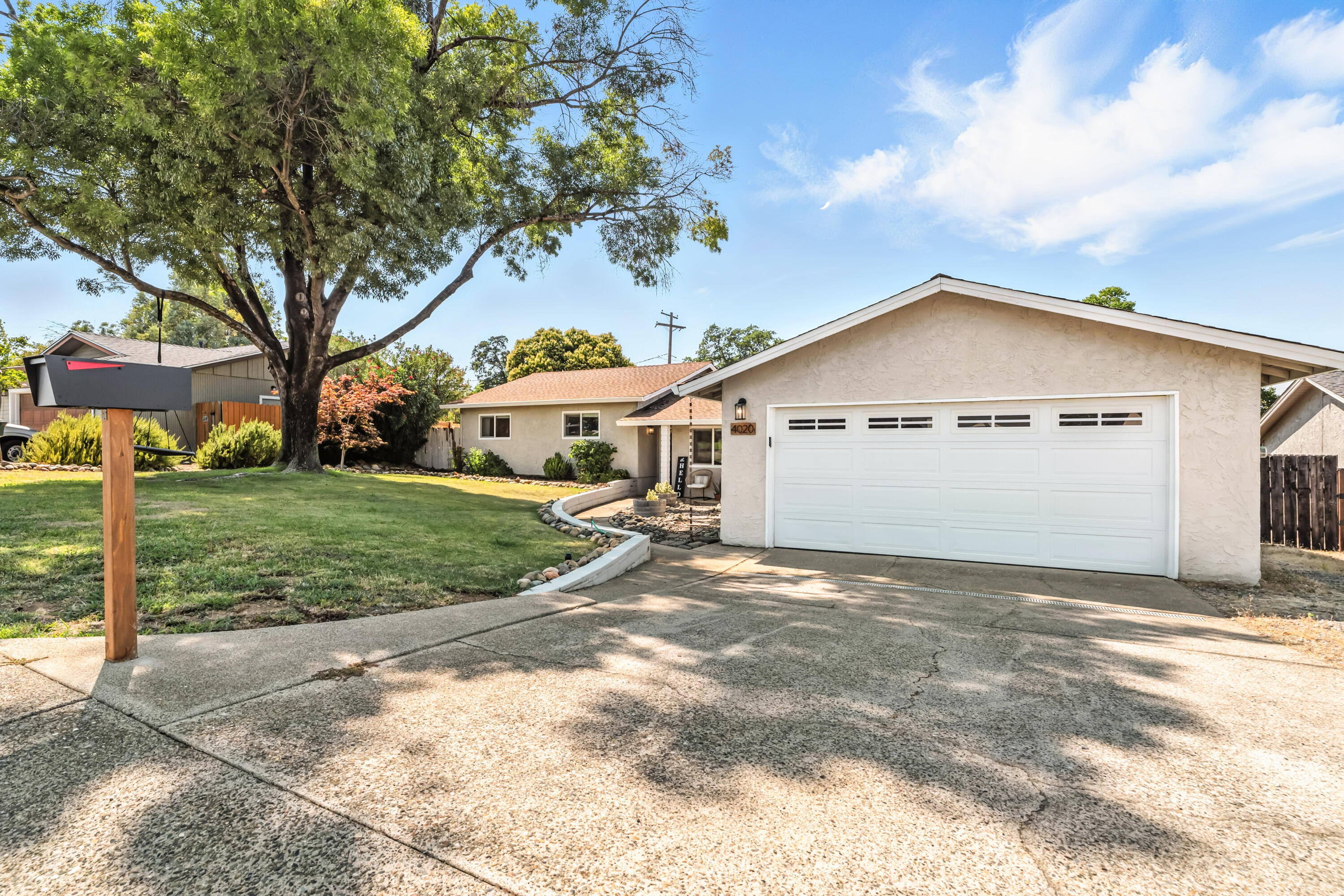 Property Photo: 4020 Oro Street CA 96001