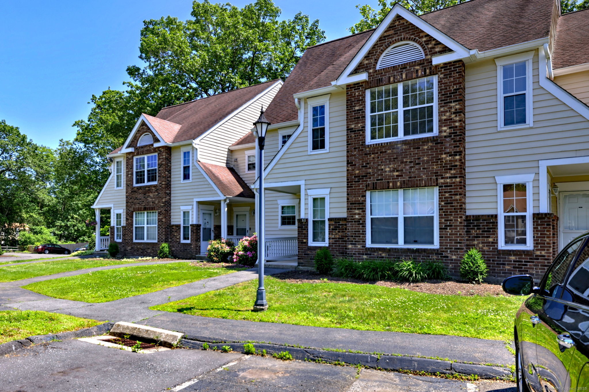 Property Photo: 25 Janet Circle F CT 06606