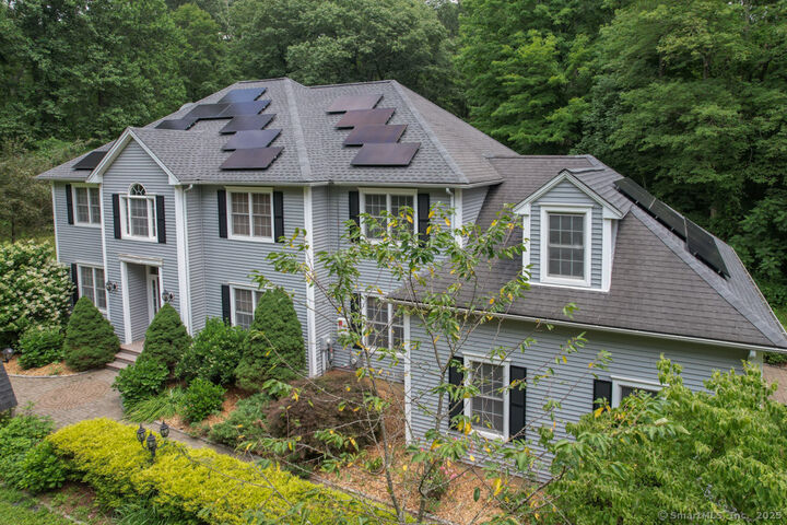 Property Photo:  266 Spring Hill Road  CT 06468