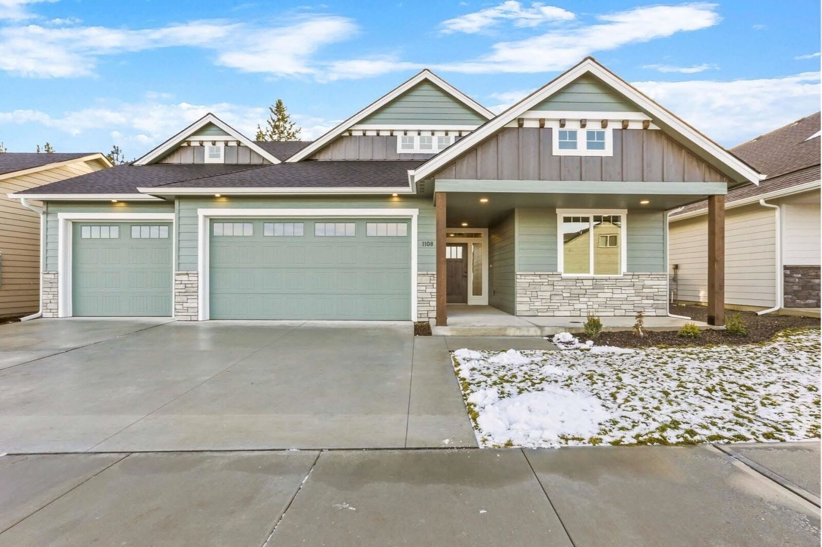 Property Photo:  18097 N Morton Ct  WA 99005 