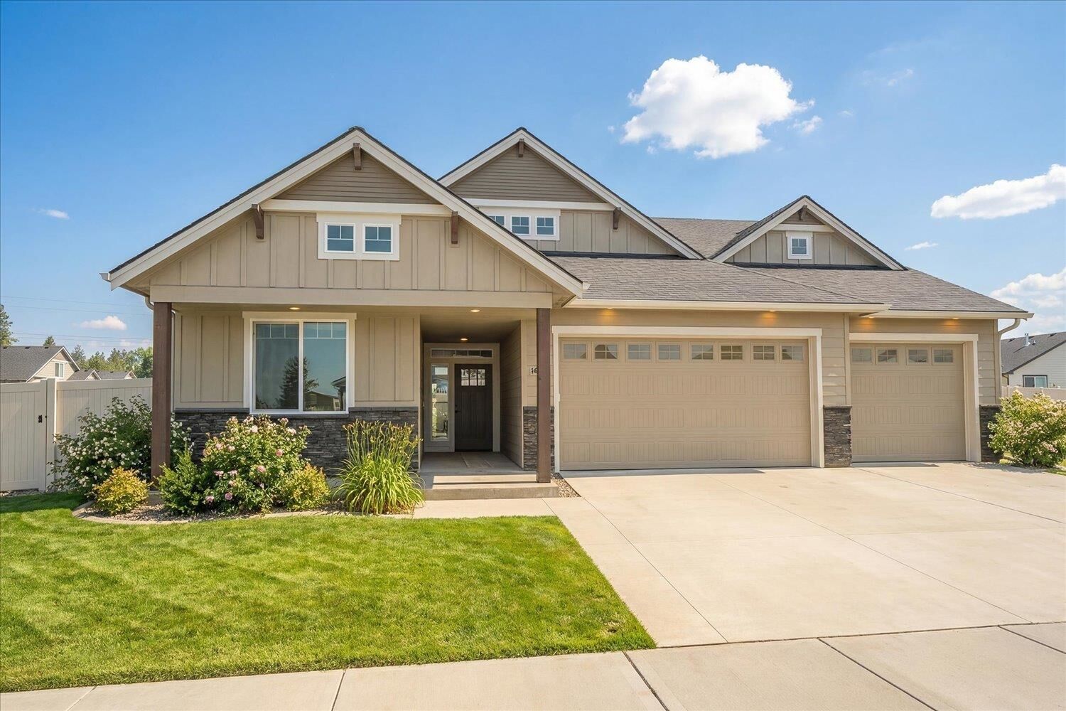 Property Photo:  18097 N Morton Ct  WA 99005 