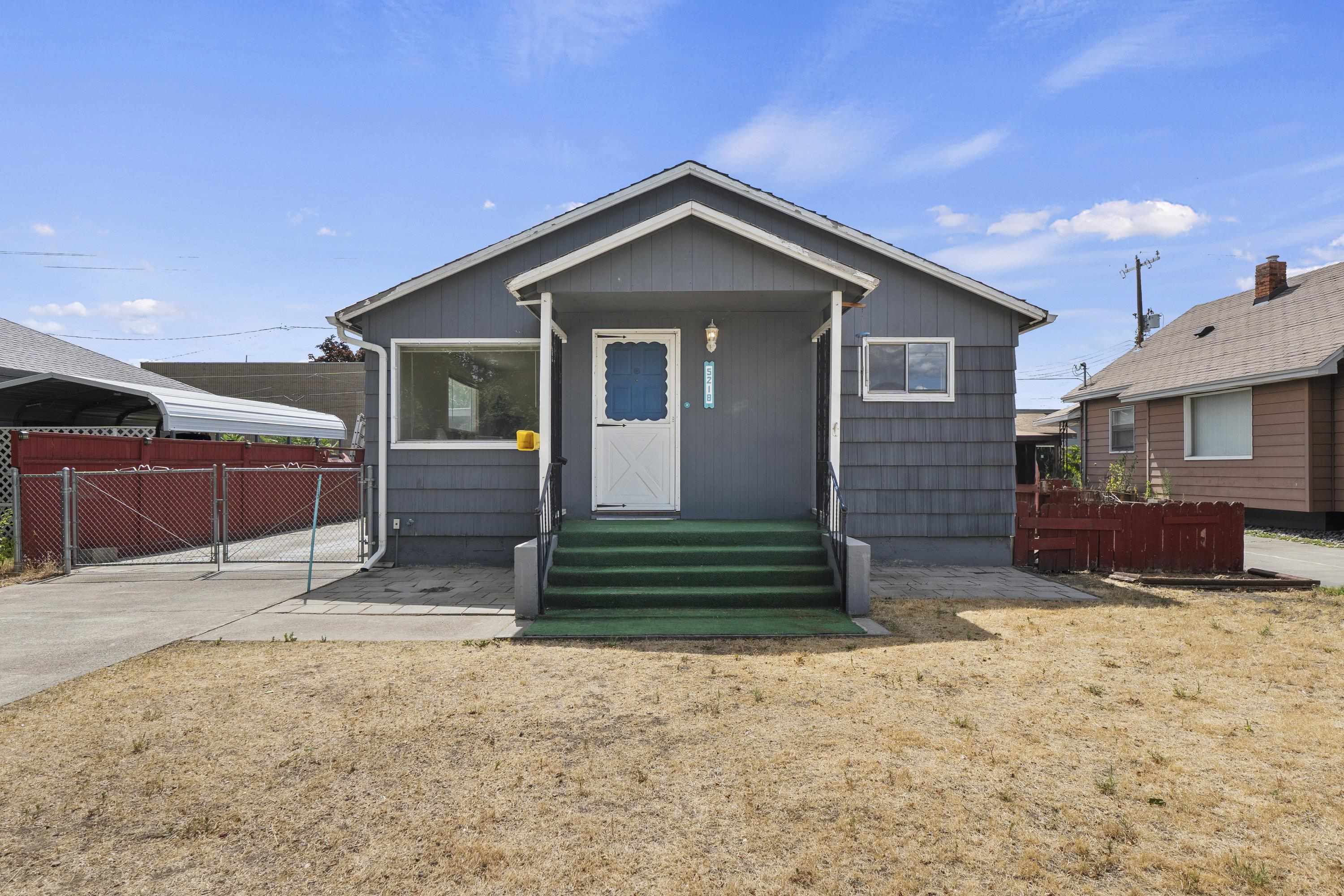 Property Photo: 5218 E Commerce Ave WA 99212
