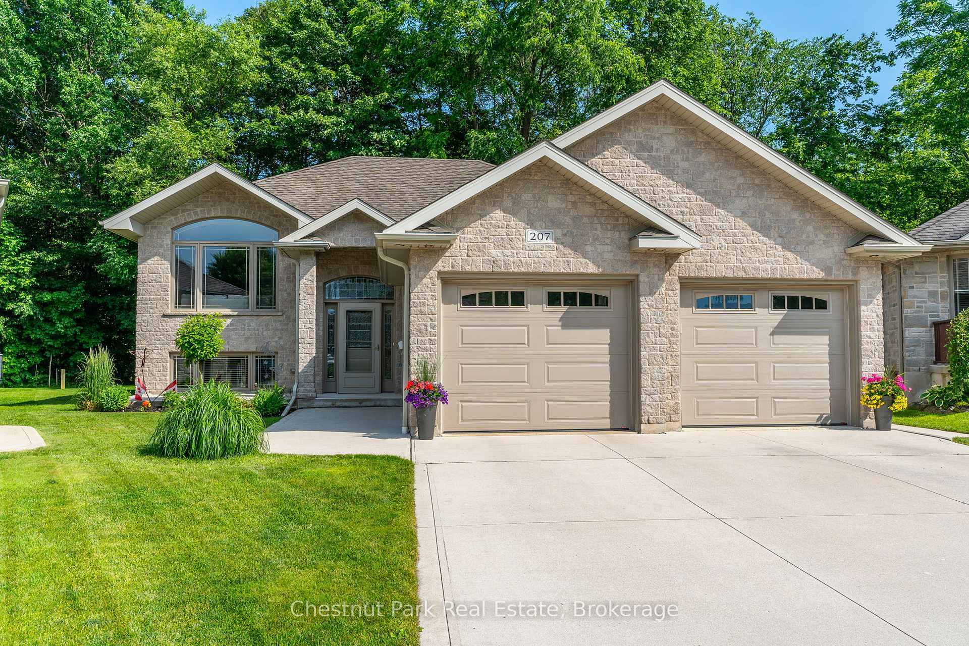 207 2nd Street W  Owen Sound ON N4K 0A6 photo