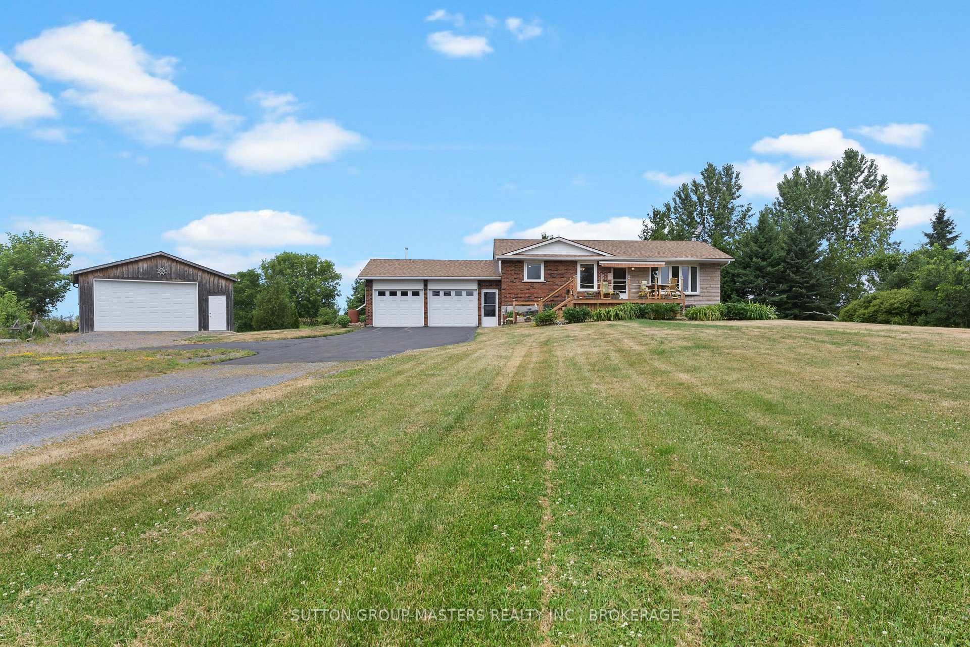 Property Photo:  4344 County Road 9 N/A  ON K7R 3K8 