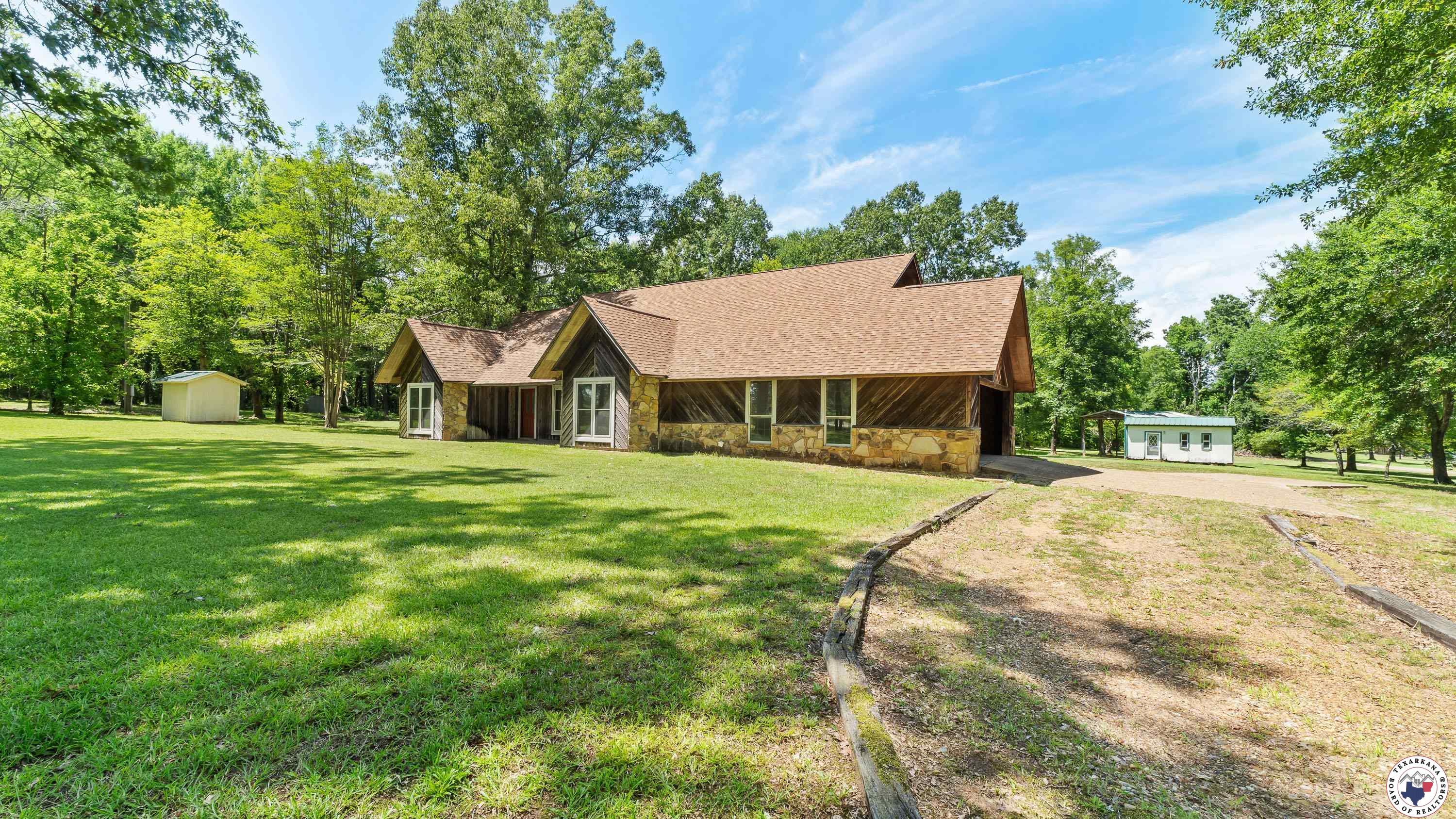 Property Photo:  1135 Cook Rd  AR 71854 