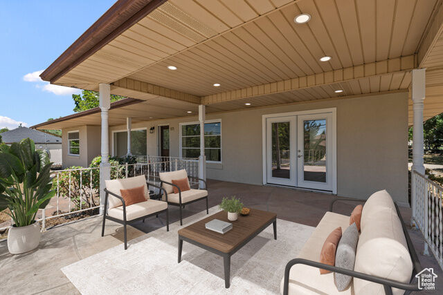 Property Photo: 1175 E 900 N UT 84043