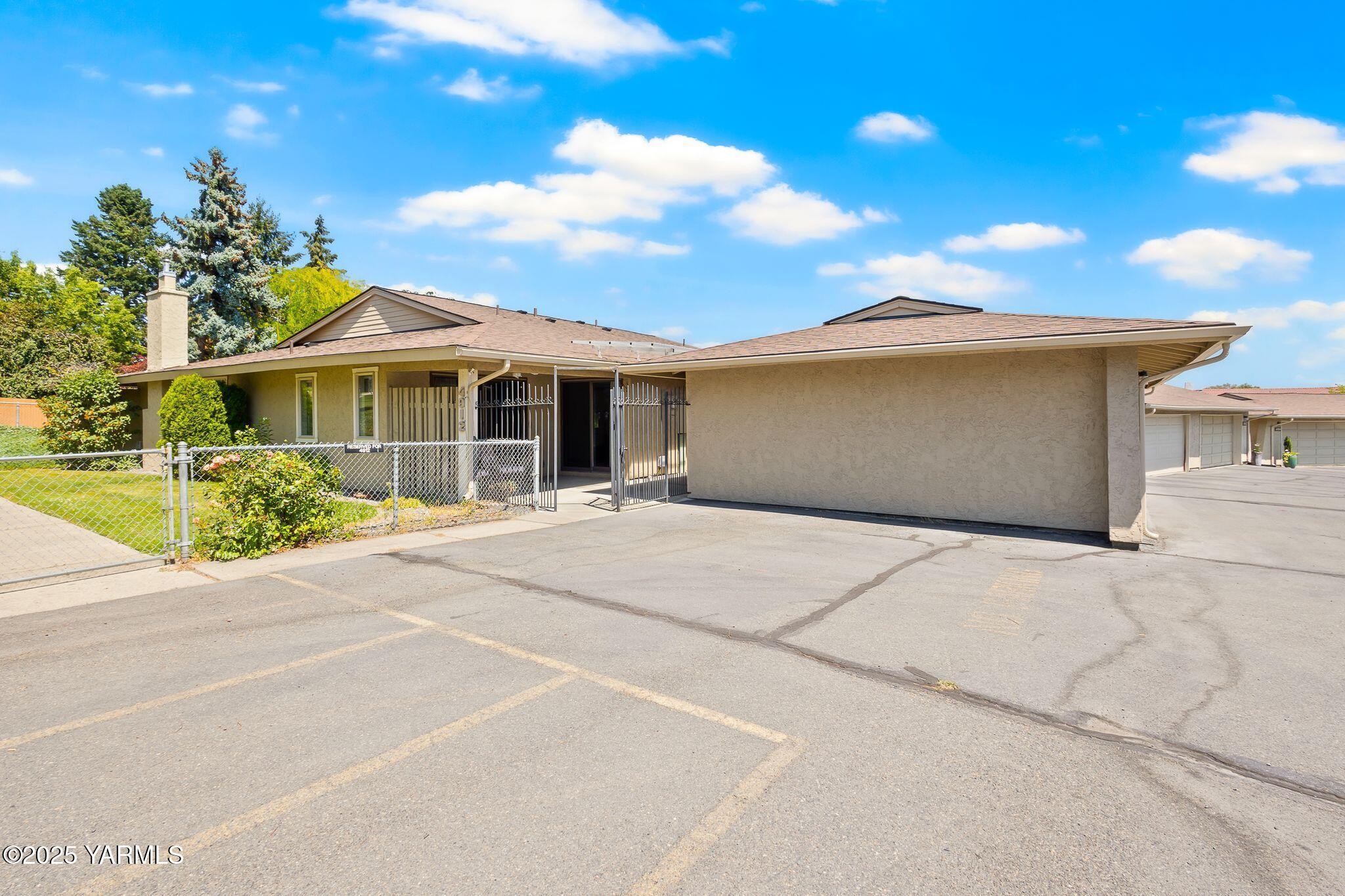 4912 Madera Way  Yakima WA 98908 photo