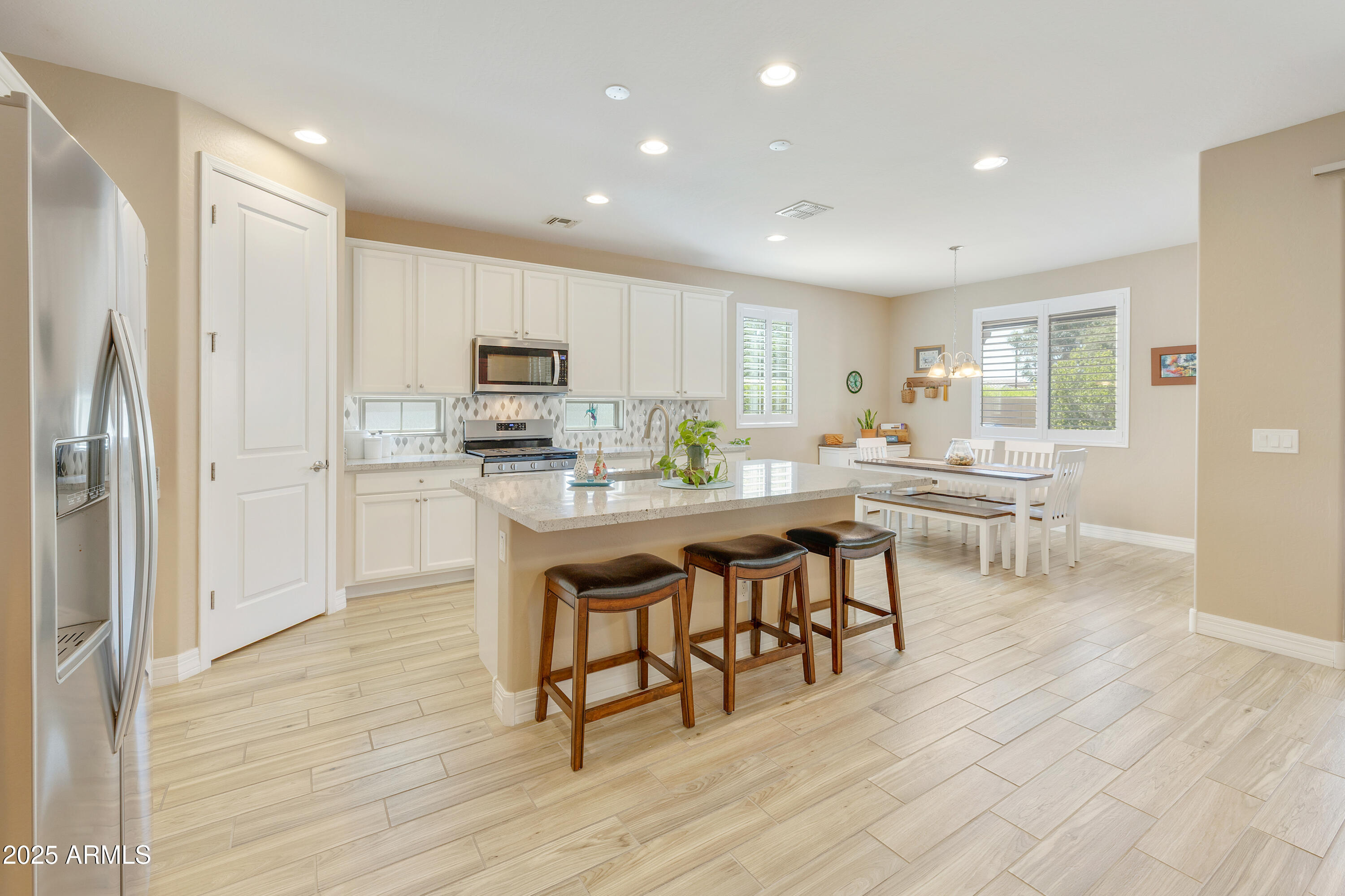 Property Photo: 10414 E Tahoe Avenue AZ 85212