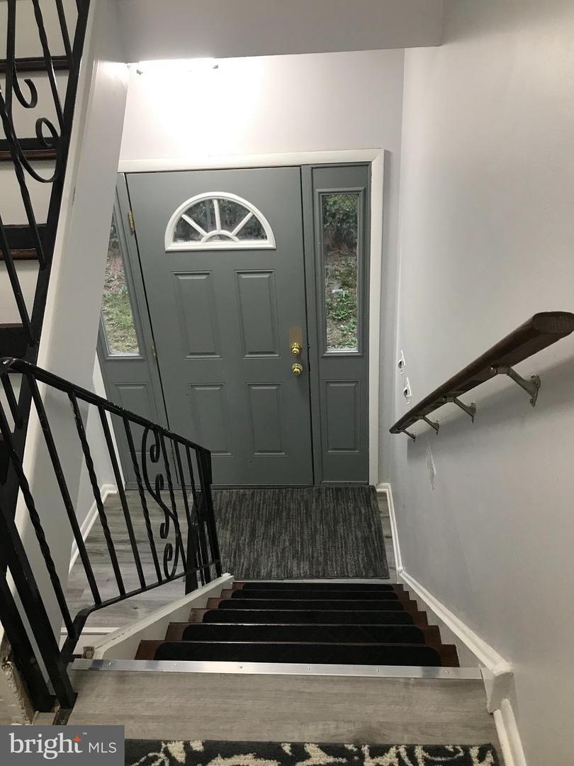 Property Photo: 650 Parlin Street 2 PA 19116