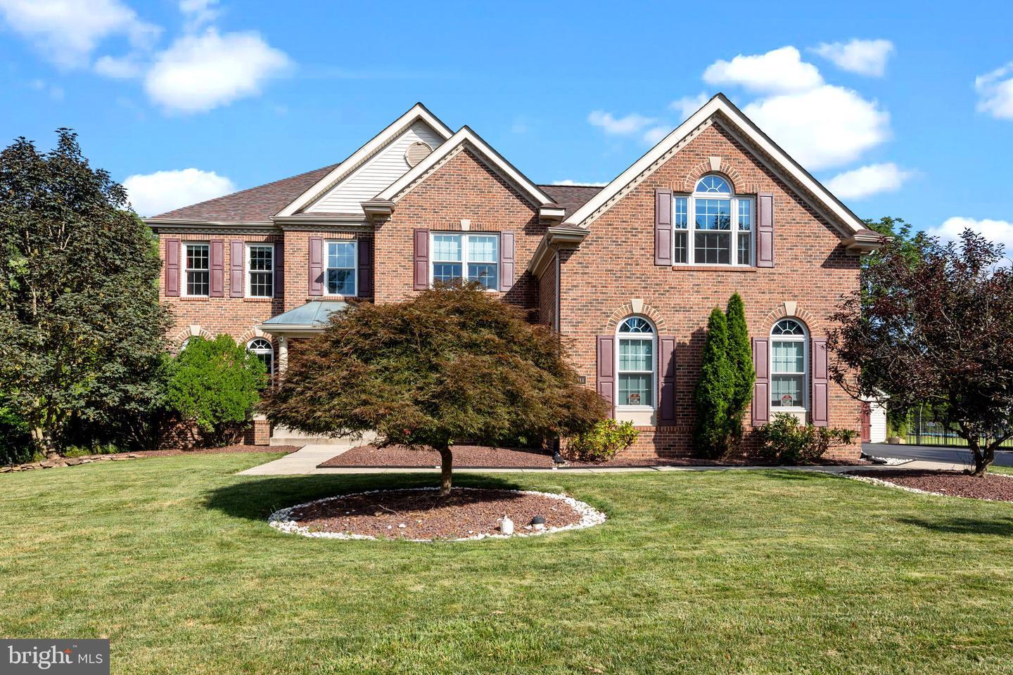 1511 Pownal Drive  Yardley PA 19067 photo