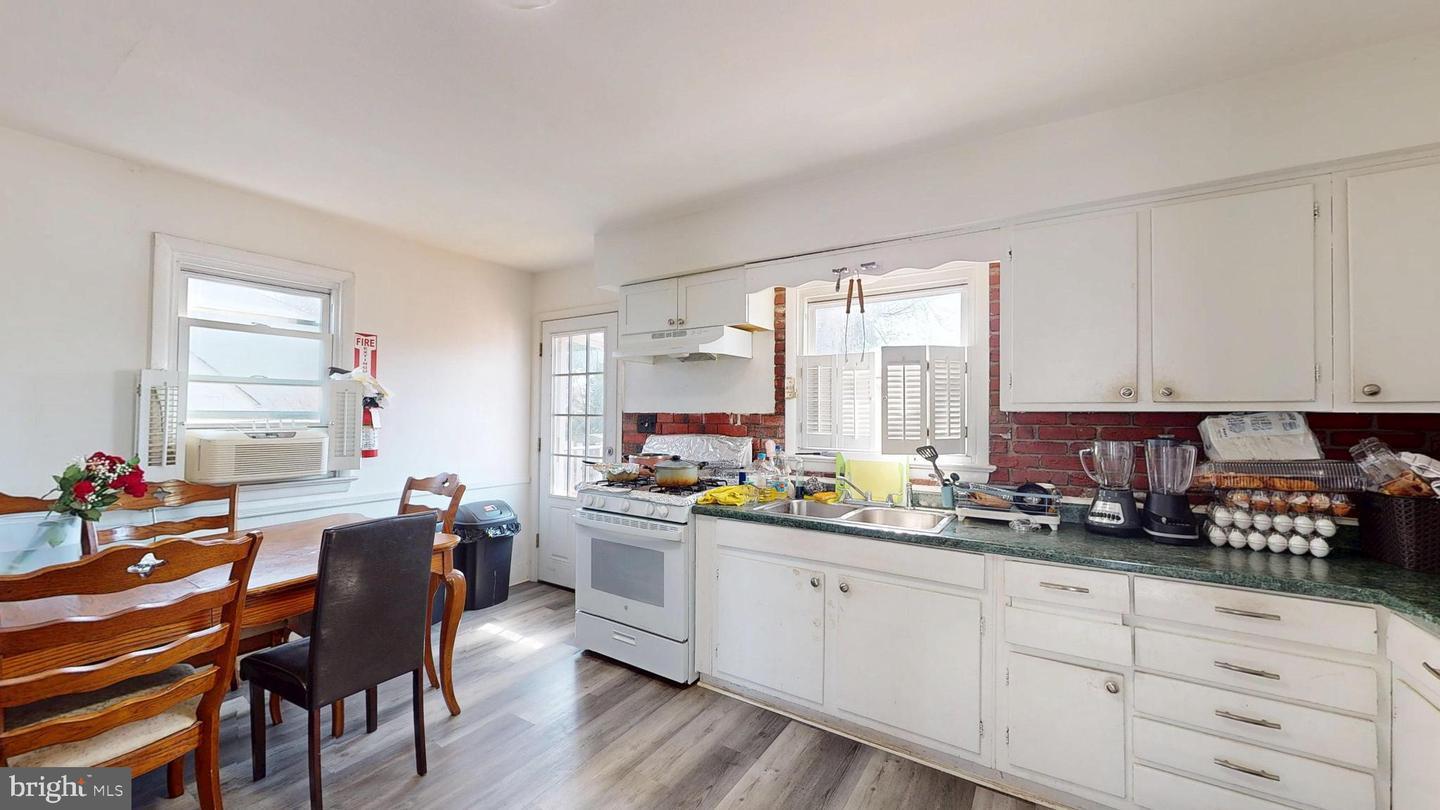 Property Photo: 37 Hazelhurst Avenue NJ 08638