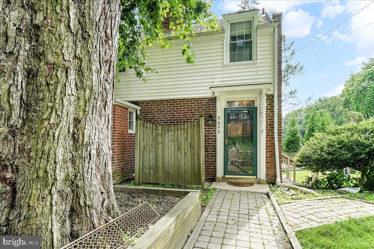 8606 Brierdale Road  Philadelphia PA 19128 photo