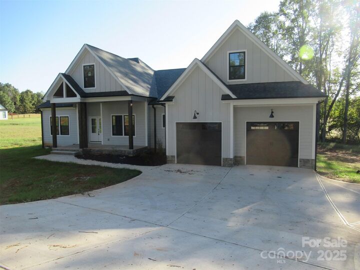 211 Golf Course Road  Maiden NC 28650 photo