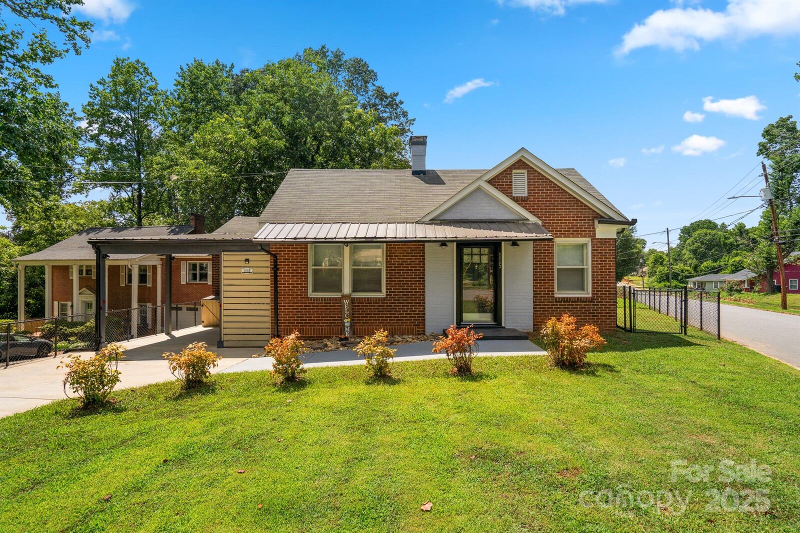 Property Photo: 115 E Catawba Street NC 28655