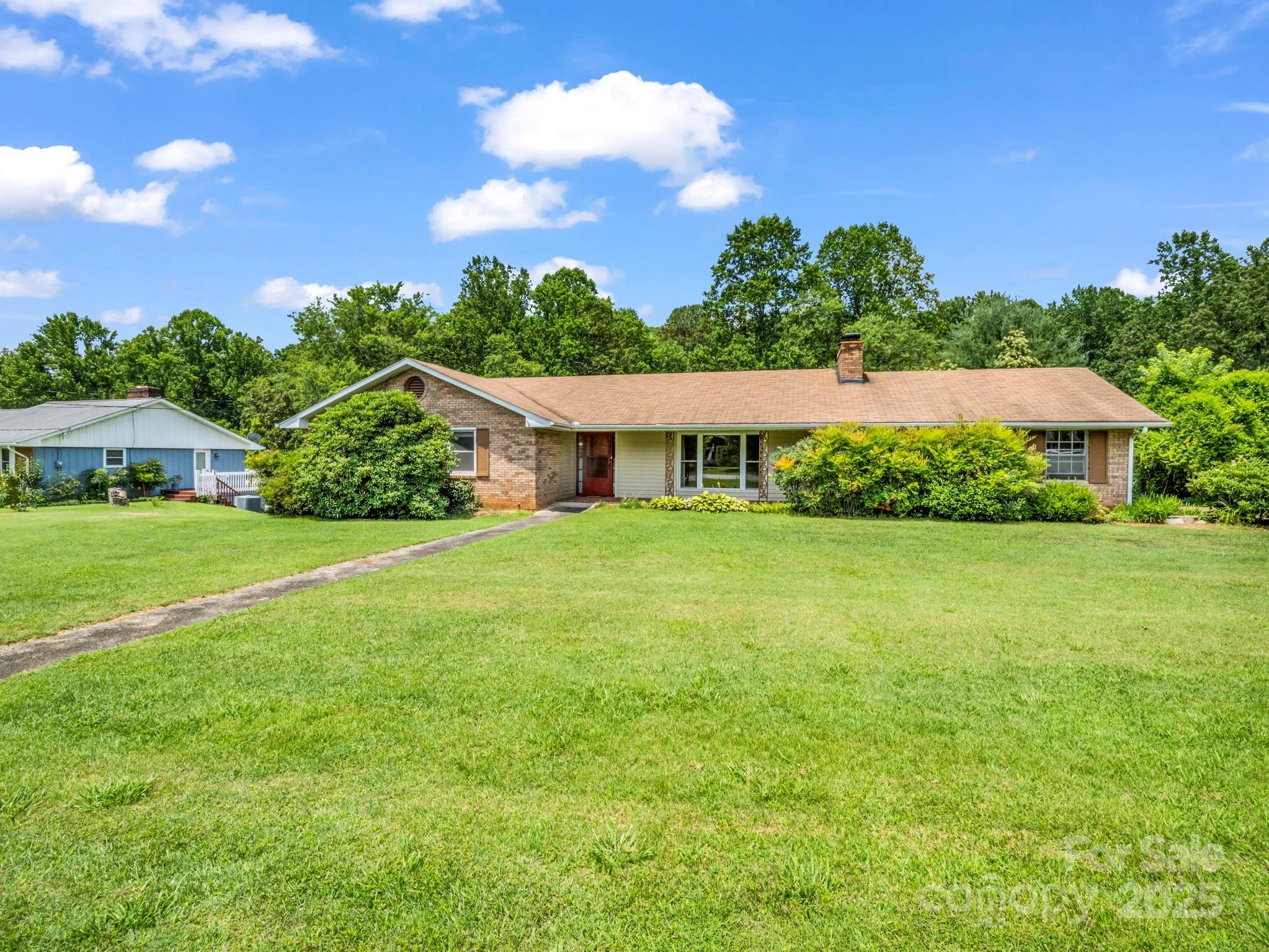 Property Photo:  14 Monte Vista Place  NC 28715 